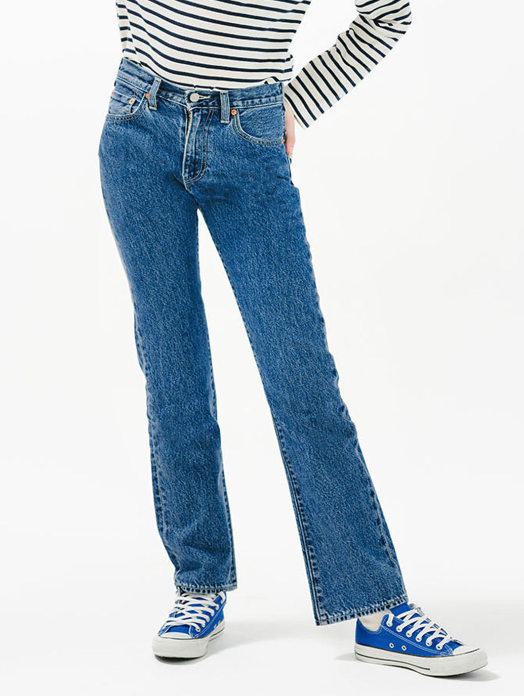517™ ブーツカット ジーンズ ミディアムインディゴ – リーバイス®公式
