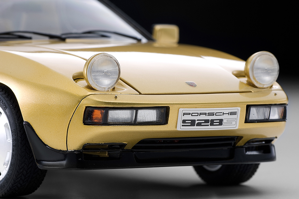 目玉が飛び出すこの仕上がり！タミヤ製1/20スケール「ポルシェ928S」を