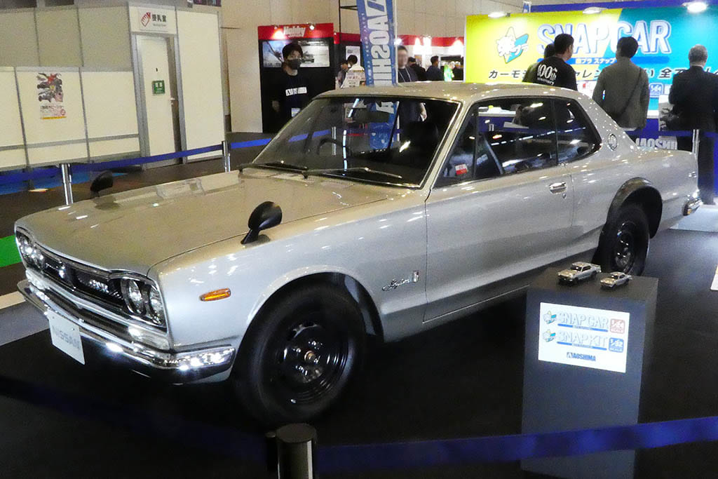 ハコスカ実車も展示して大注目のアオシマ楽プラ、1/32新作予定も発表