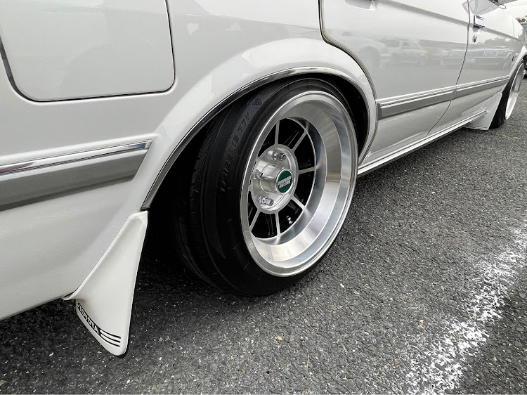 マークIIのハヤシストリート・gx71に関するカスタム事例｜車のカスタム