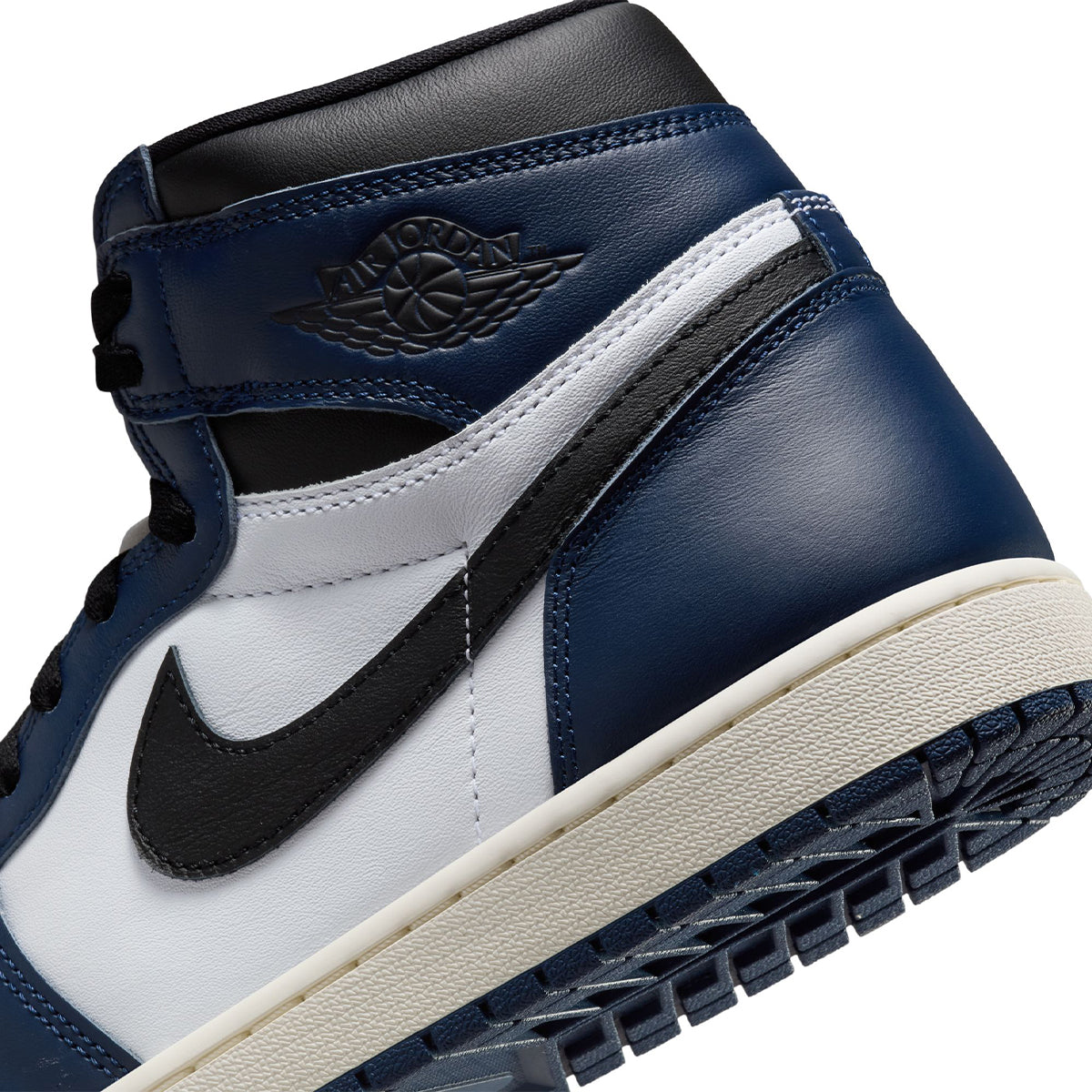 Nike Air Jordan 1 High OG Midnight Navy