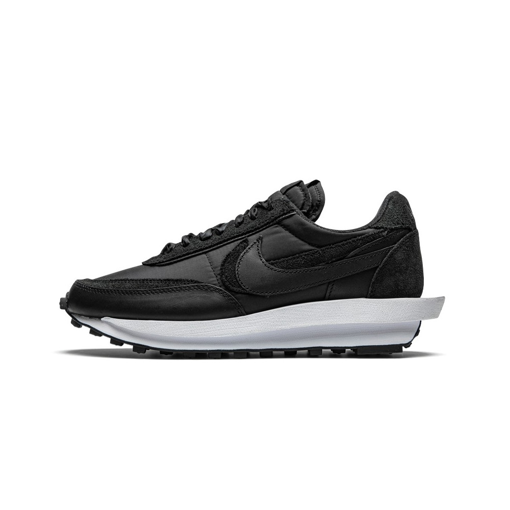 Nike Sacai LD Waffle Triple Black | Limited Resell