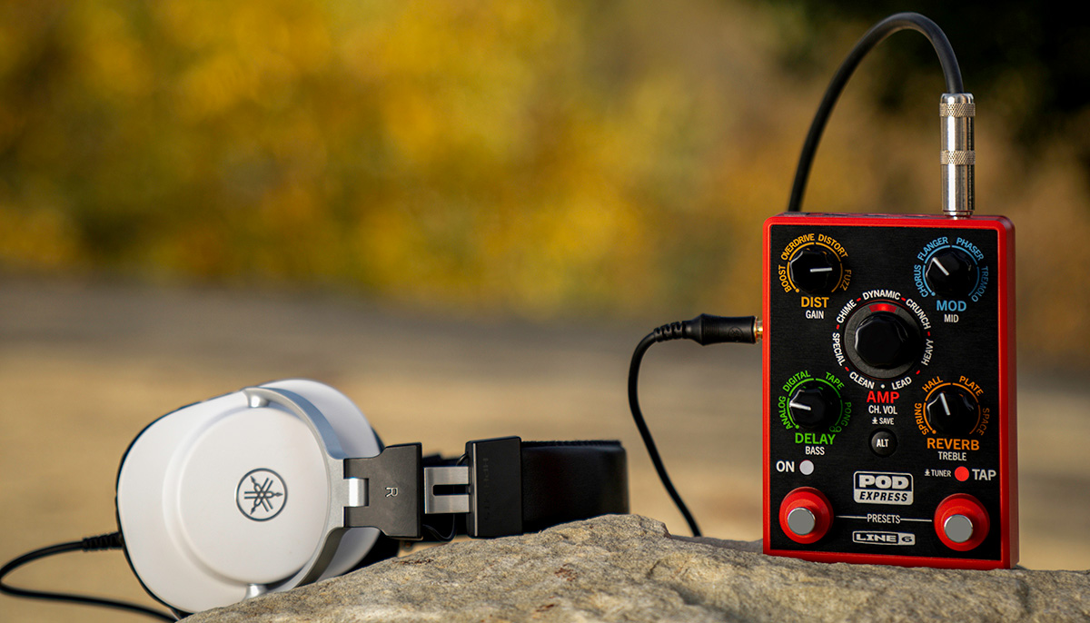 Line 6 | POD Express | Lightweight Guitar Amp and Effects Processor