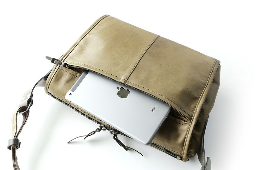 equines メッセンジャーバッグ | 【公式】CORBO. Online-Shop