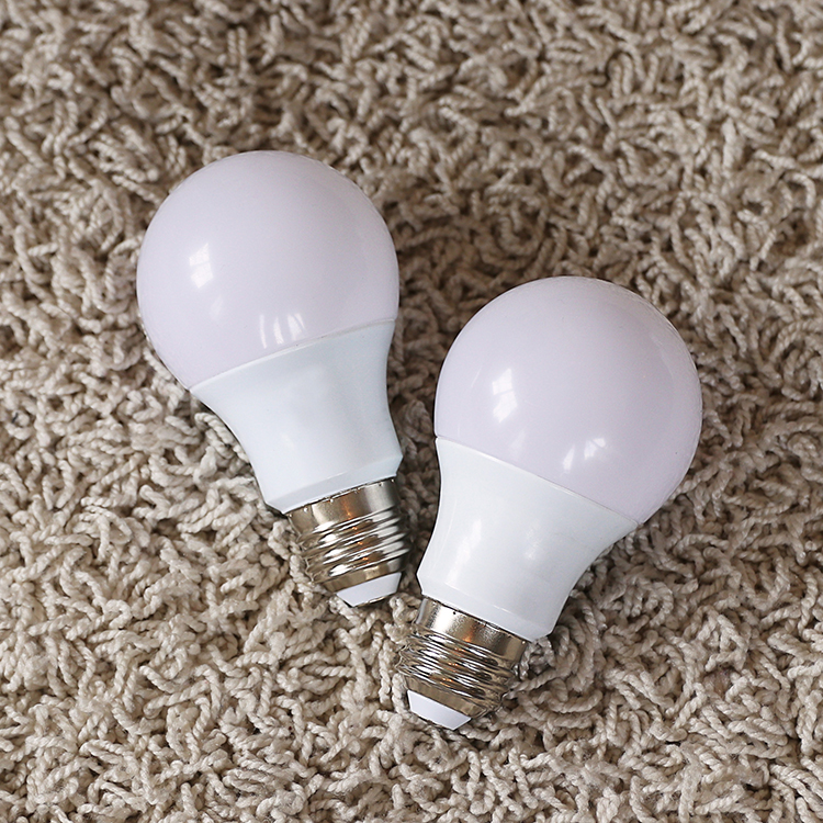 LED電球 E26 電球色 JE-BLY03 | JAVALO ELF(ジャバロエルフ)