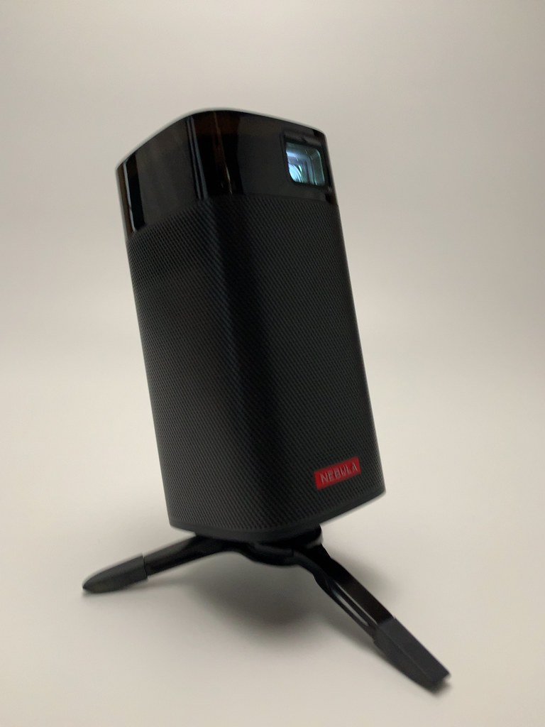 Anker Nebula Apolloをレビュー！「初代Nebula Capsule」「Nebula