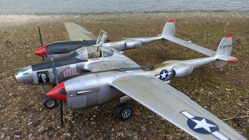 P-38 J Lightning Revell 1:32 - Ready for Inspection - Large Scale