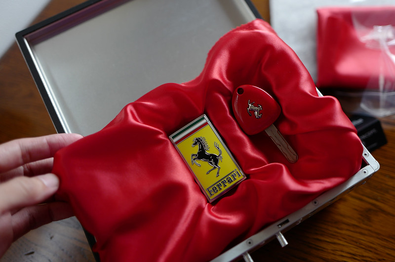 エアロコンセプトへと特注していたフェラーリ用キーボックスが届く