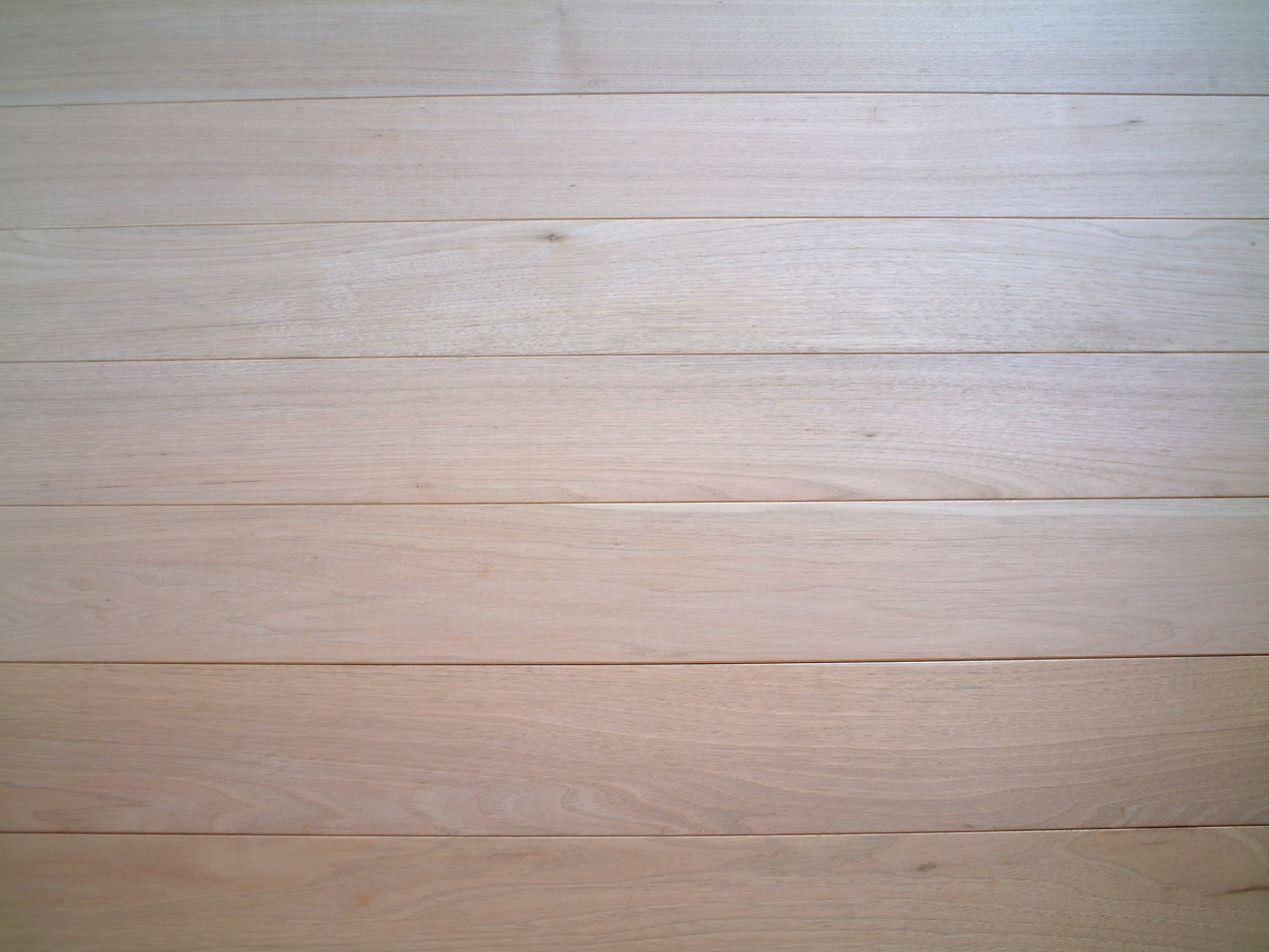 ノルデストウォールナット（胡桃・くるみ） 幅広無垢一枚物