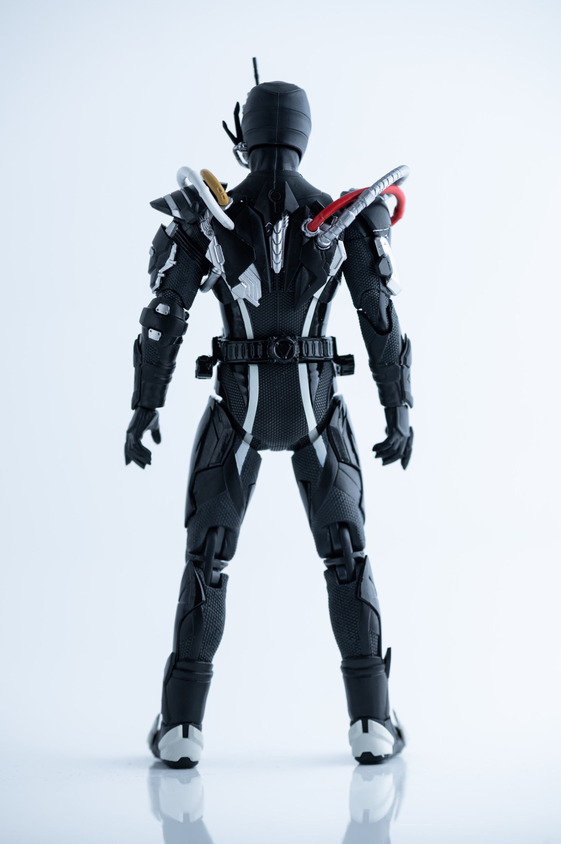 レビュー】S.H.figuarts 仮面ライダーアークゼロ&アークエフェクト