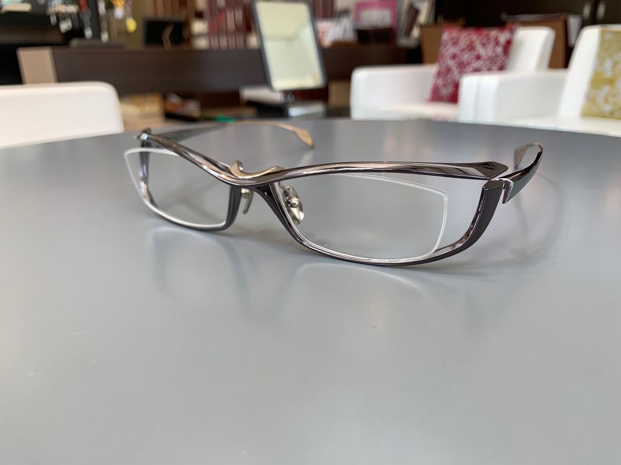 JAPONISM HIGH STAGE : メガネの松村