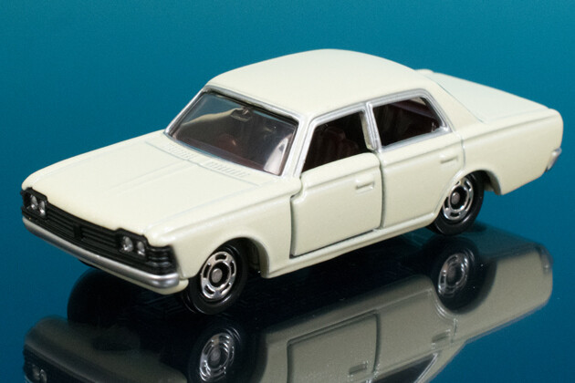 レビュー トミカ50周年記念コレクション 03 クラウン スーパー