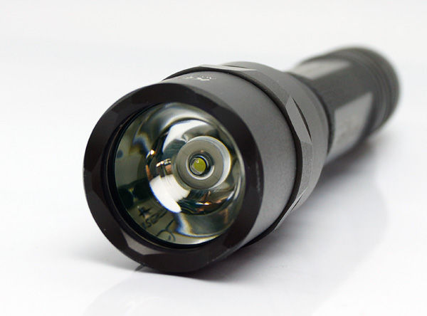 SUREFIRE E2L-A アウトドアーズマン 新型モデル : アカリセンター公式