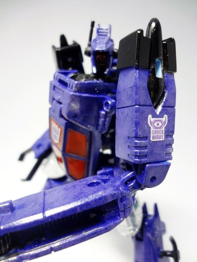 TFレジェンズ LG05ホワール（ショックウェーブ風リペイント