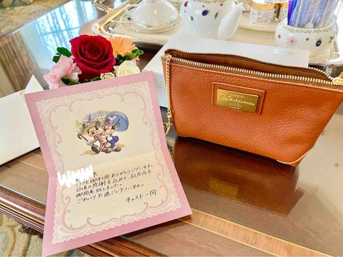 ディズニーランドホテル宿泊10回記念品を貰った話💕 : 噂のDヲタくんの