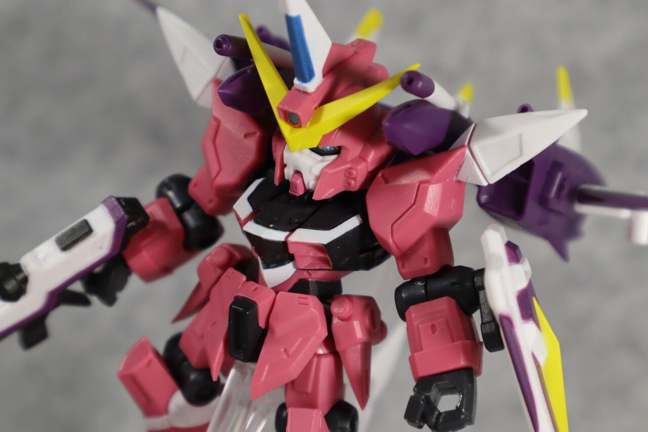 ガンダム モビルスーツアンサンブル EX28 ジャスティスガンダム : 何か