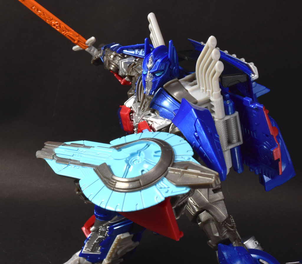TF最後の騎士王 オプティマスプライム（トイザらス限定版） : from