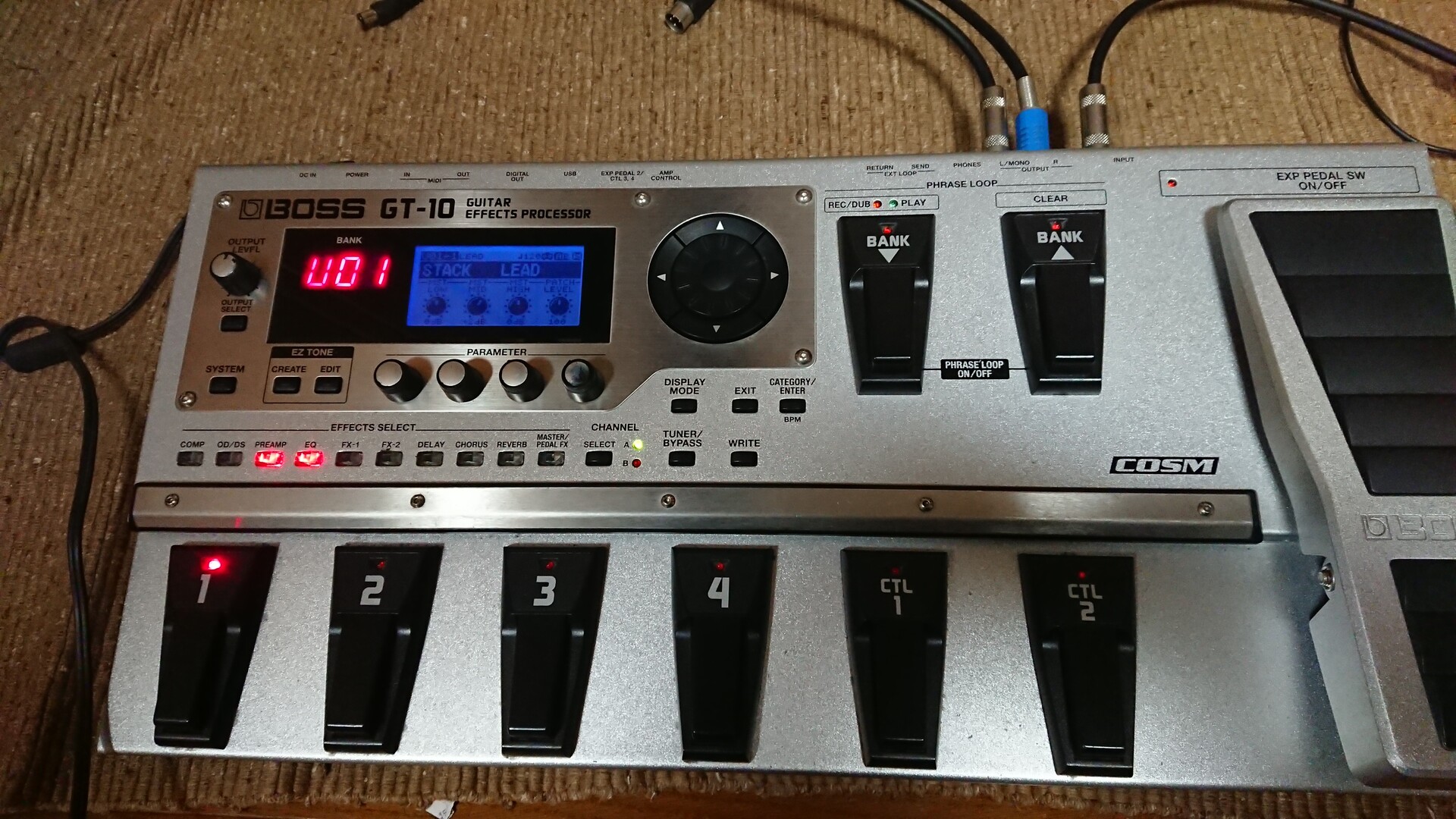 クリスマスプレゼント(BOSSのマルチエフェクターが抱える機能障害は