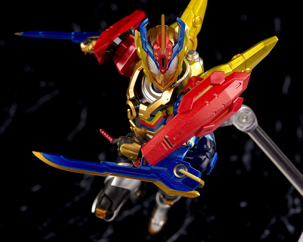 S.H.フィギュアーツ 仮面ライダーグリスパーフェクトキングダム