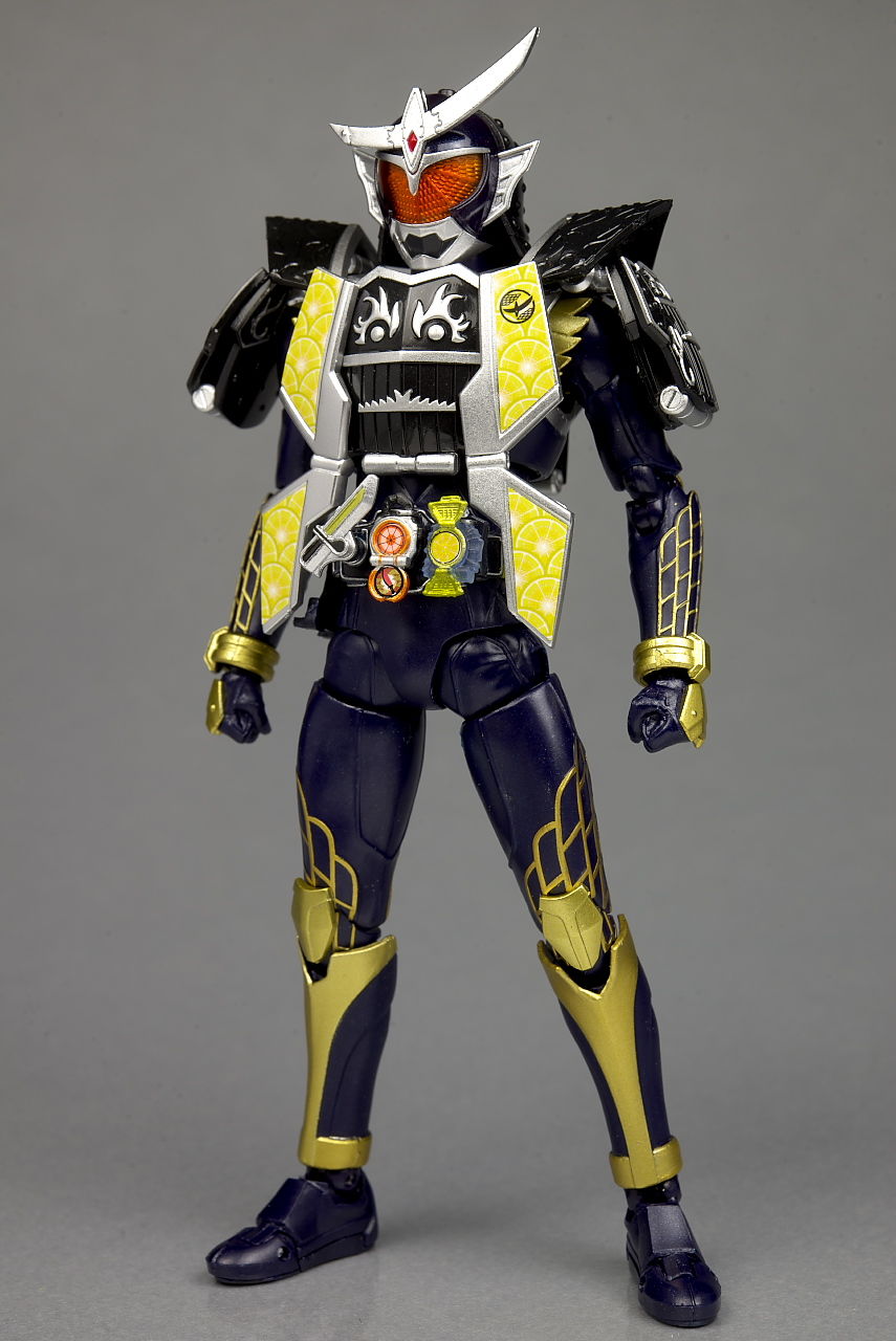 S.H.フィギュアーツ 仮面ライダー鎧武 ジンバーレモンアームズ