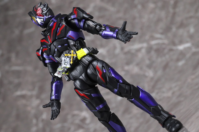 S.H.フィギュアーツ 仮面ライダー滅 アークスコーピオン FINAL BATTLE