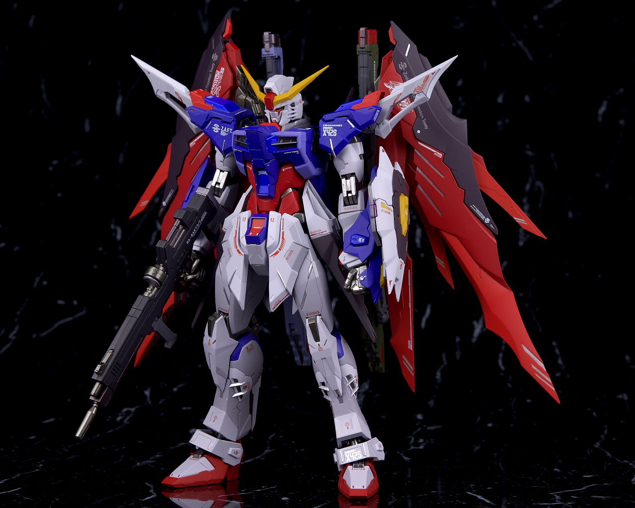 メタルビルド。ディステニーガンダムSOUL.RED.ver。2020。