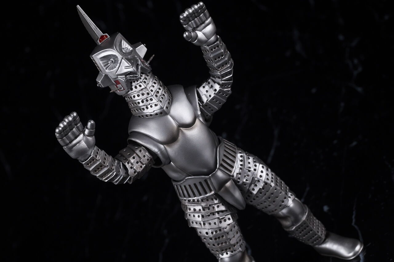 S.H.フィギュアーツ 対怪獣特殊空挺機甲2号機 ウインダム レビュー