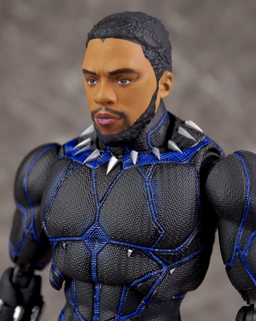 S.H.フィギュアーツ ブラックパンサー -キング・オブ・ワカンダ