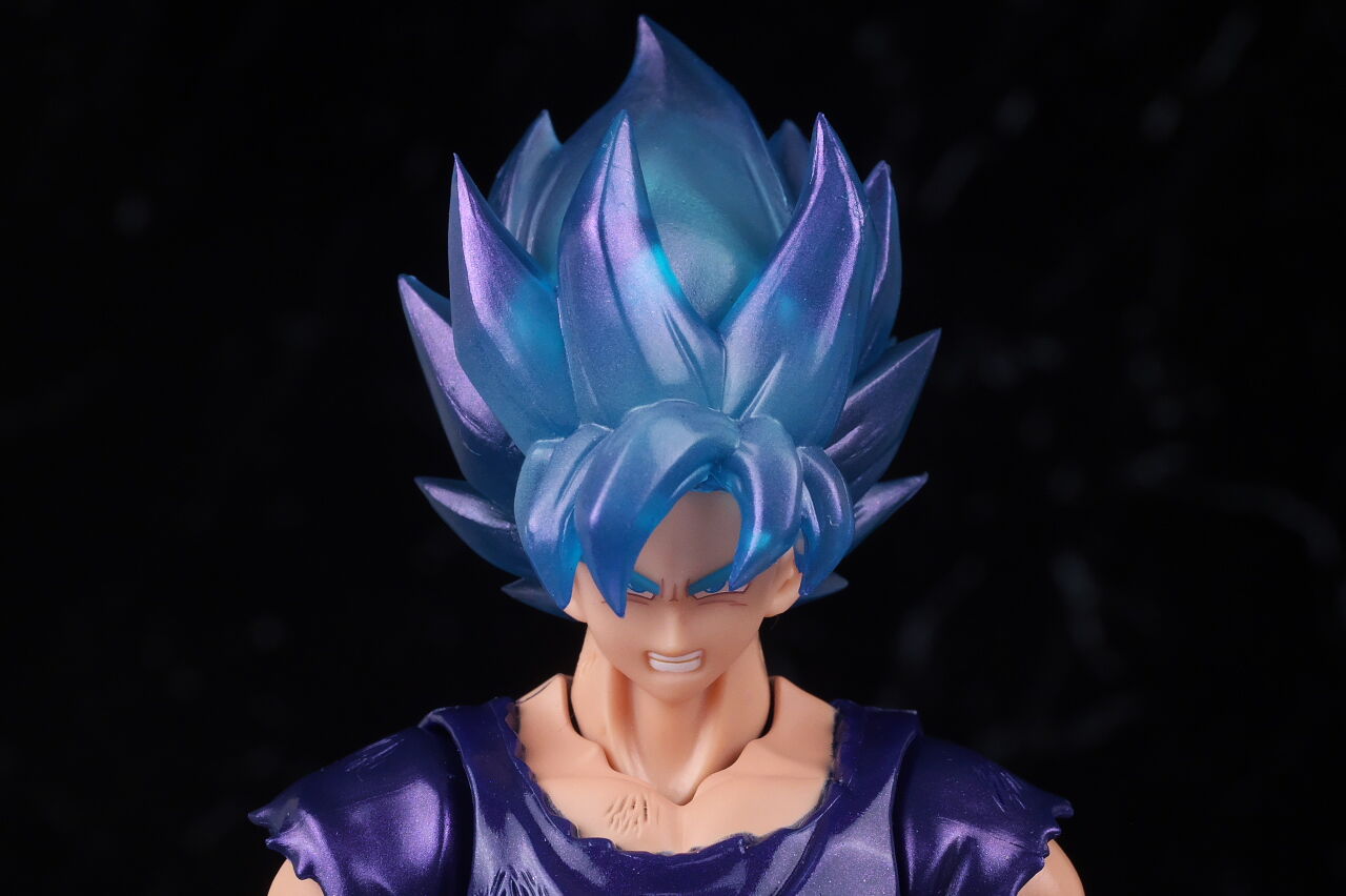 S.H.フィギュアーツ スーパーサイヤ人ゴッドスーパーサイヤ人孫悟空 界