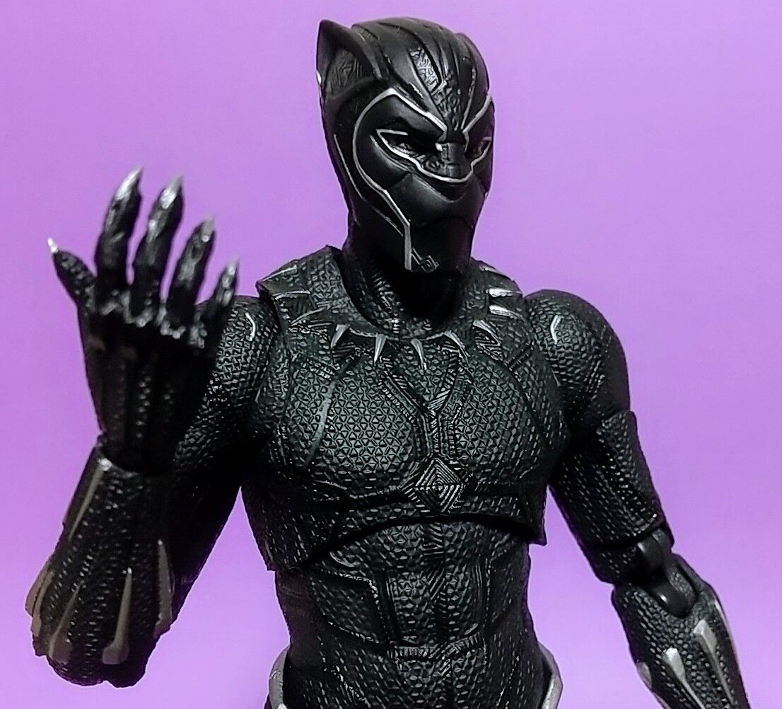 玉座付きでブラックパンサーが再登場！】MAFEX BLACK PANTHER Ver.1.5