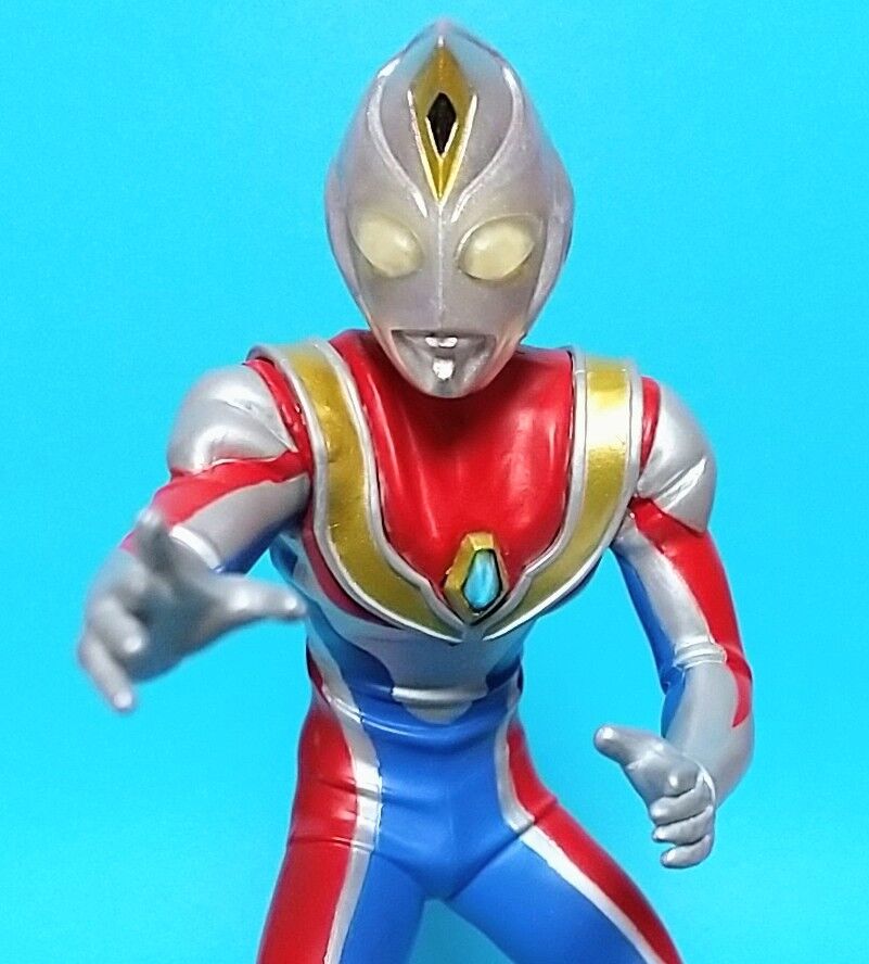 ダイナのプライズフィギュア】ウルトラマンダイナ 英雄勇像