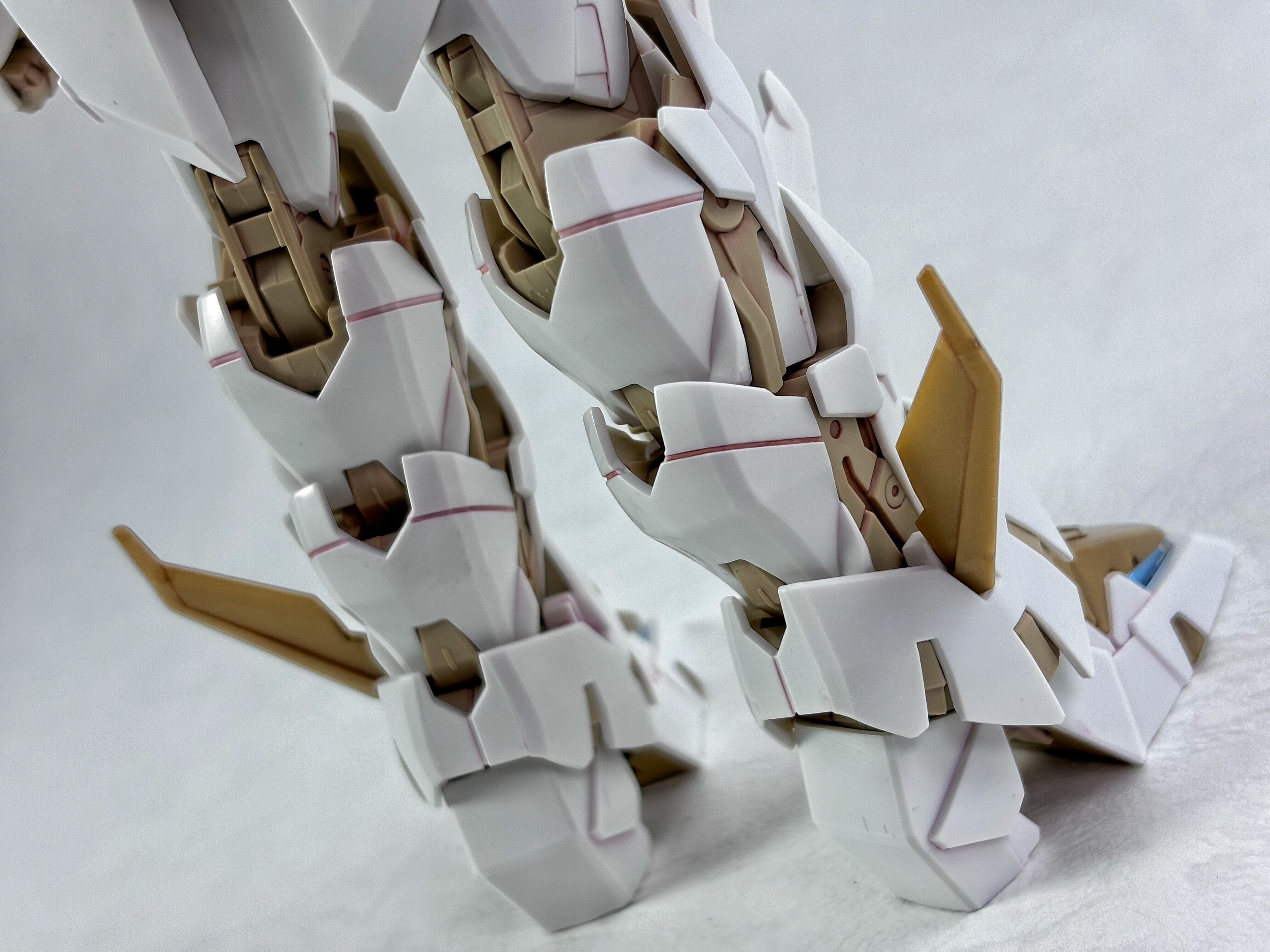 MG ガンダムエピオンEW[CROSS CONTRAST COLORS/CLEAR WHITE] レビュー