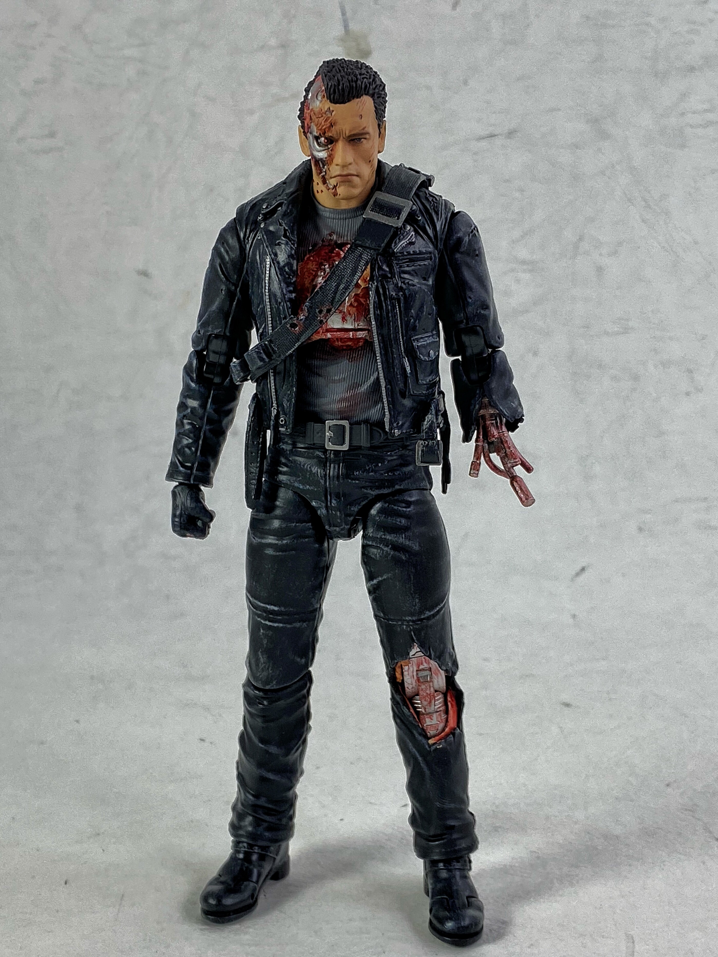 マフェックス T-800(T2:バトルダメージVer.) レビュー : えるけーえぬ