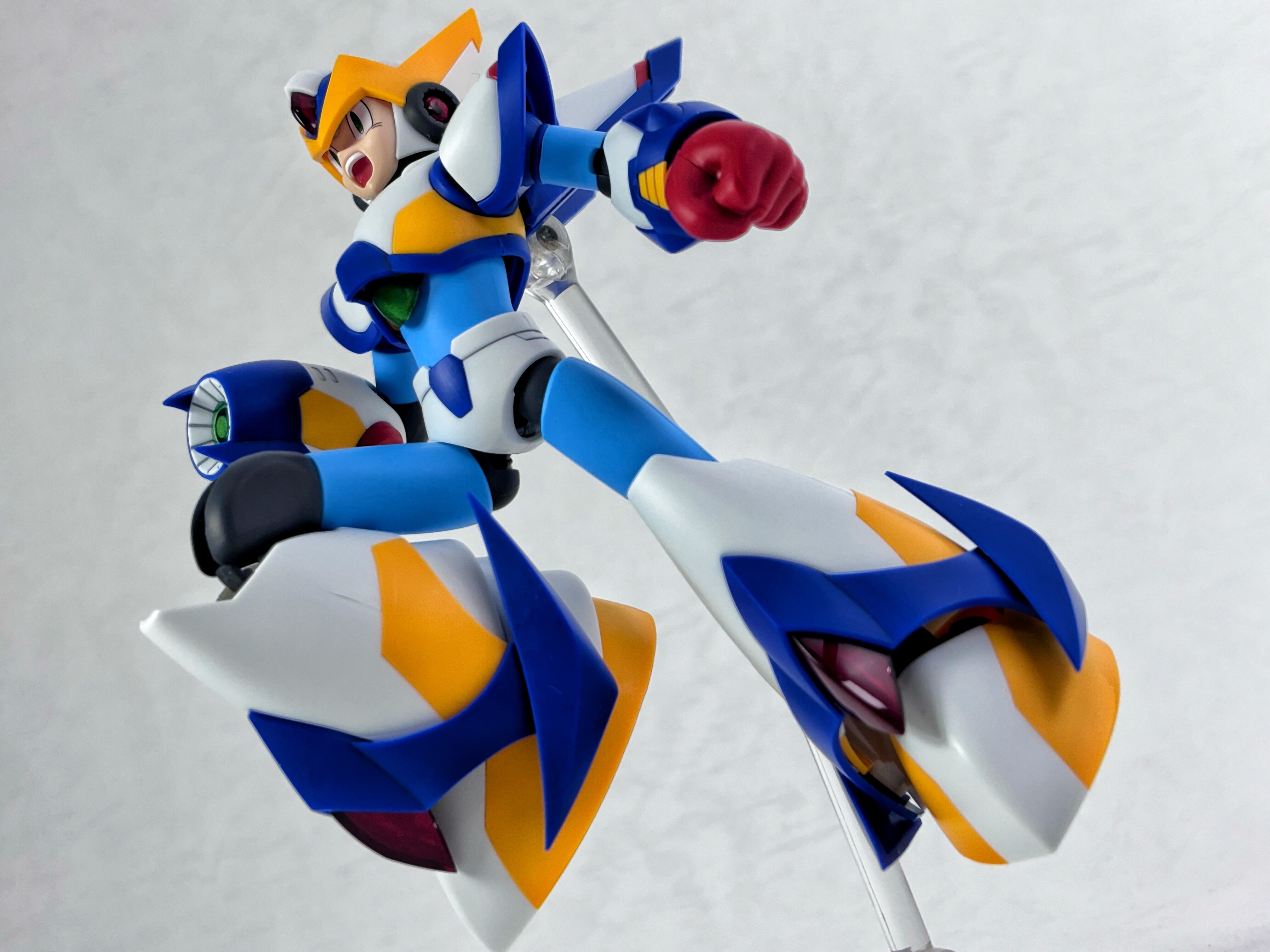 コトブキヤ ロックマンX エックス ファルコンアーマー レビュー : える