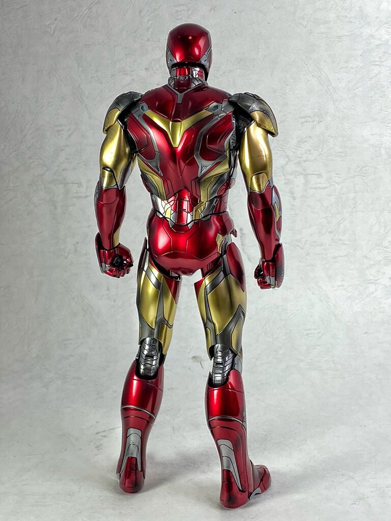 ホットトイズ アイアンマン マーク85(バトルダメージ版) レビュー