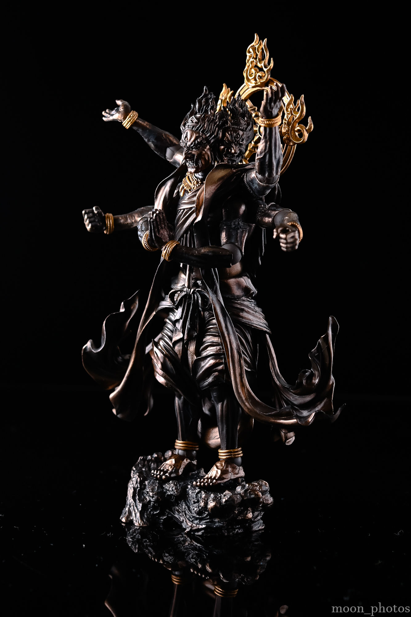 レビュー】タケヤ式自在置物 阿修羅 黒銅 : フィギュアフォトライフ