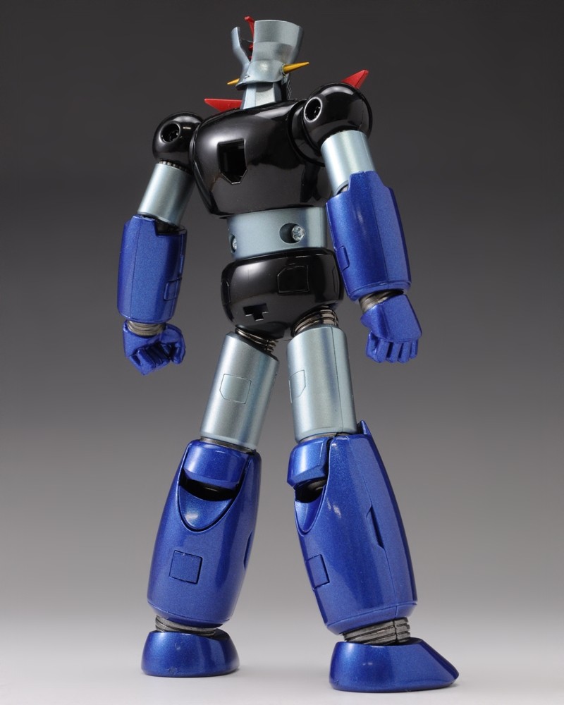 2大ロボットが連続出撃！スーパーロボット超合金「マジンガーZ