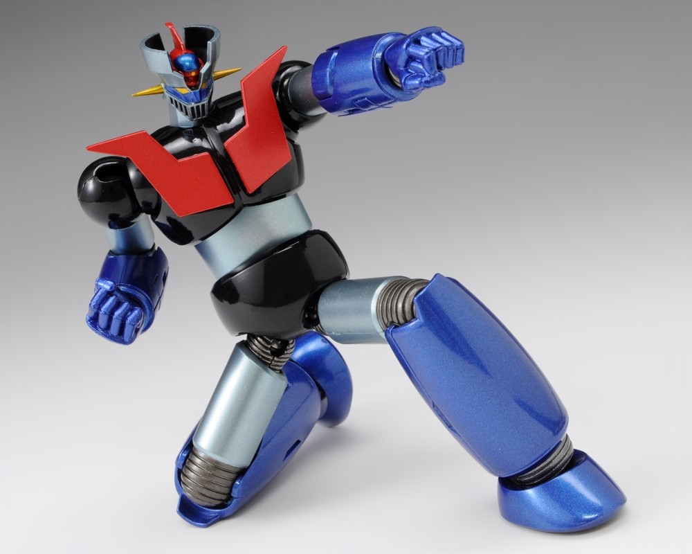 2大ロボットが連続出撃！スーパーロボット超合金「マジンガーZ