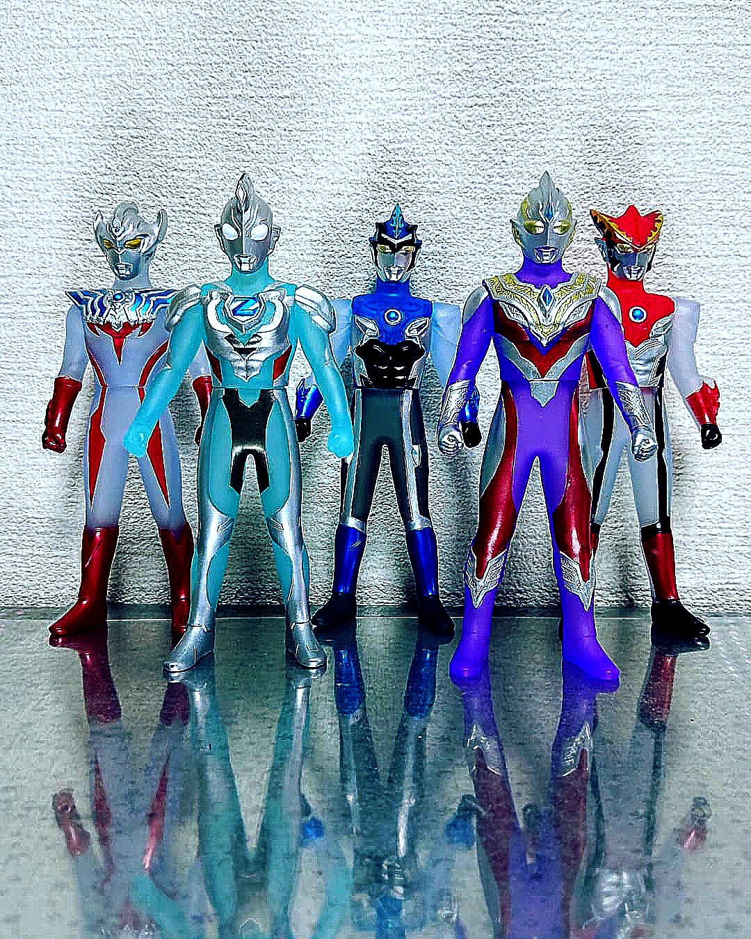 トイザらス限定 ｳﾙﾄﾗﾋｰﾛｰｼﾘｰｽﾞEX ニュージェネレーションヒーローズ