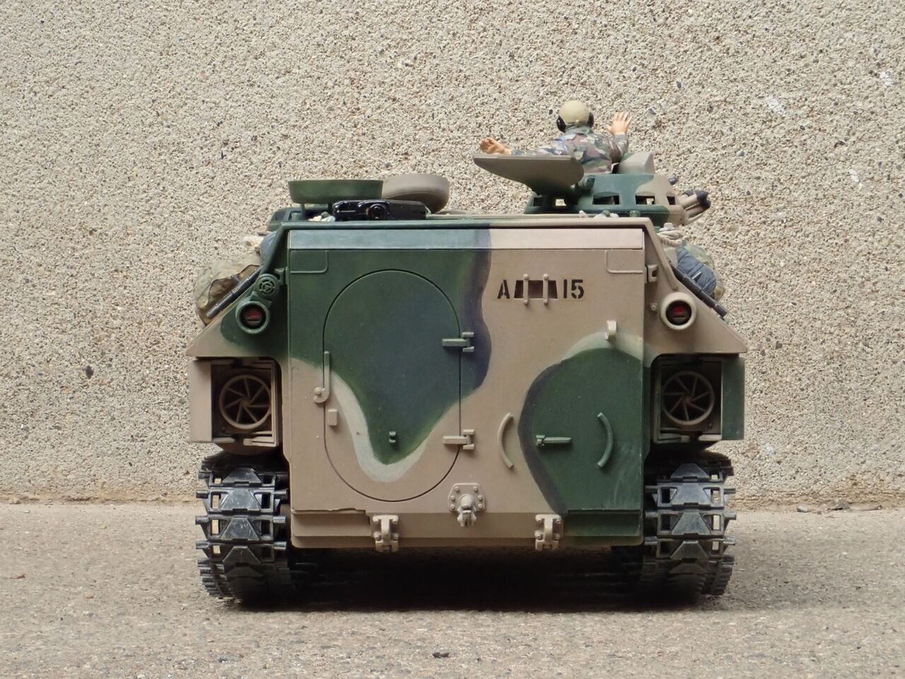 ◉水陸両用兵車 LVTP7A1 シードラゴン（TAMIYA 1/35 MM136） 1990年