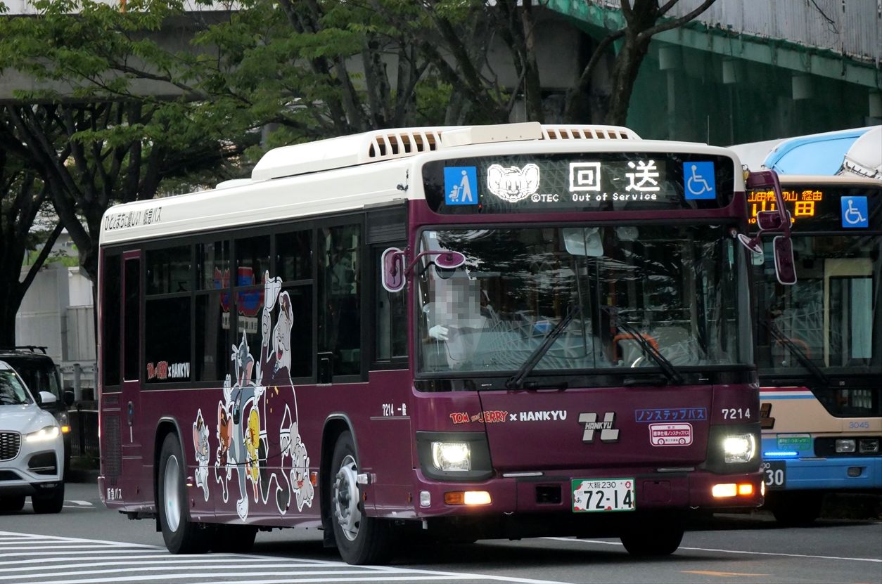 トムとジェリー（阪急バス）千里 : ad-car's ラッピングデス