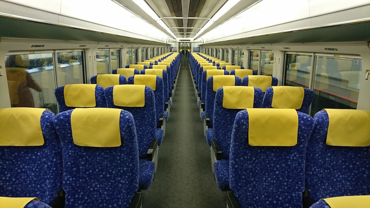 E653系1000番台 普通席 : 雪うさぎの車内趣味