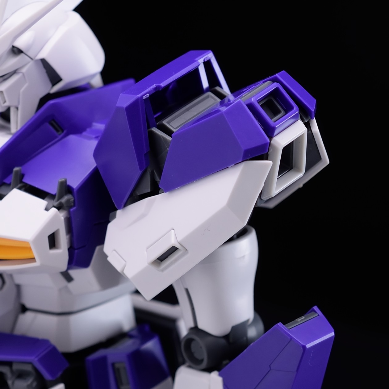 バンダイ MG 1/100 Hi-νガンダム Ver.Ka パチ組 レビュー その2 : きん