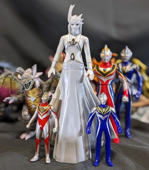 ウルトラマンガイア天使降臨セット＆登場怪獣（バンダイ）ソフビ