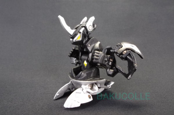 ダークオン・グレン・ドラゴノイド DARKUS TITANIUM DRAGONOID 闇属性