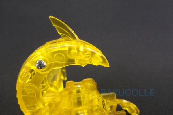 Iトーセン IKKI TOSEN 光属性 爆丸アーマーズ限定爆丸 : 爆丸コレクション