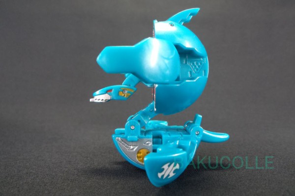 爆丸 サンズデッキ 滅ホロヴォス、硬タンクァー、堅パンツァー カード