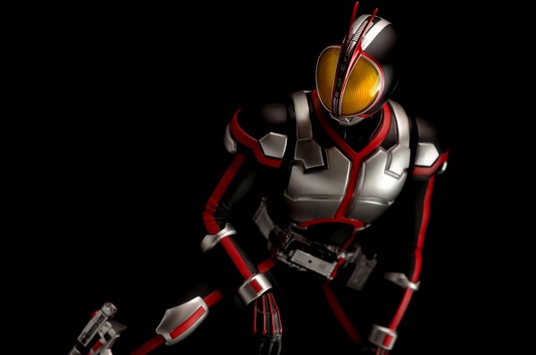 メディコム・トイ RAH DX 仮面ライダーファイズ ver.1.5 レビュー