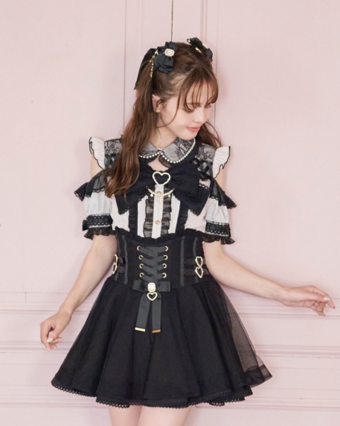 BIGリボンオープンショルダーブラウス LIZLISA