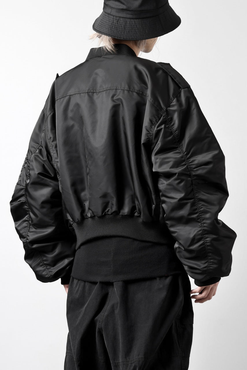entire studios A-2 BOMBER PADDED JACKET (OIL)の商品ページ